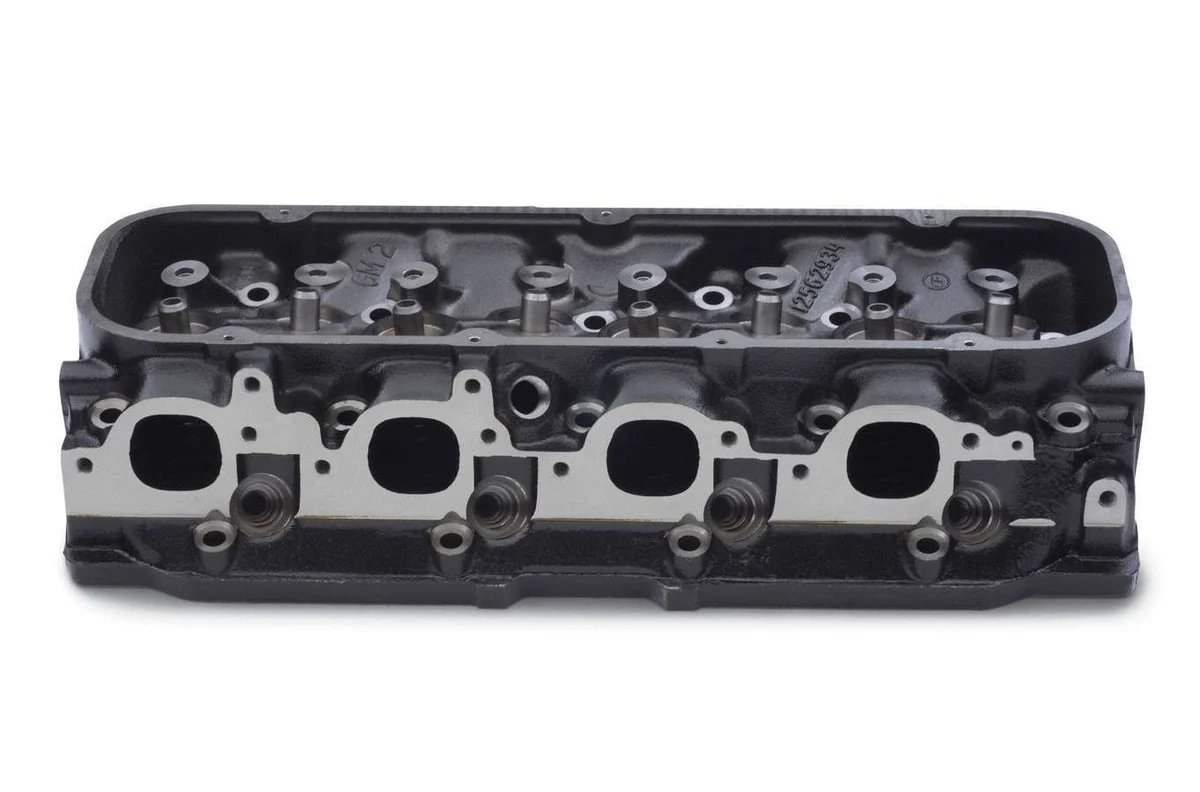 GMP12562925_1200x1200.webp BBC Cylinder Head Iron 118cc Bare - Chevrolet Performance Parts 12562925