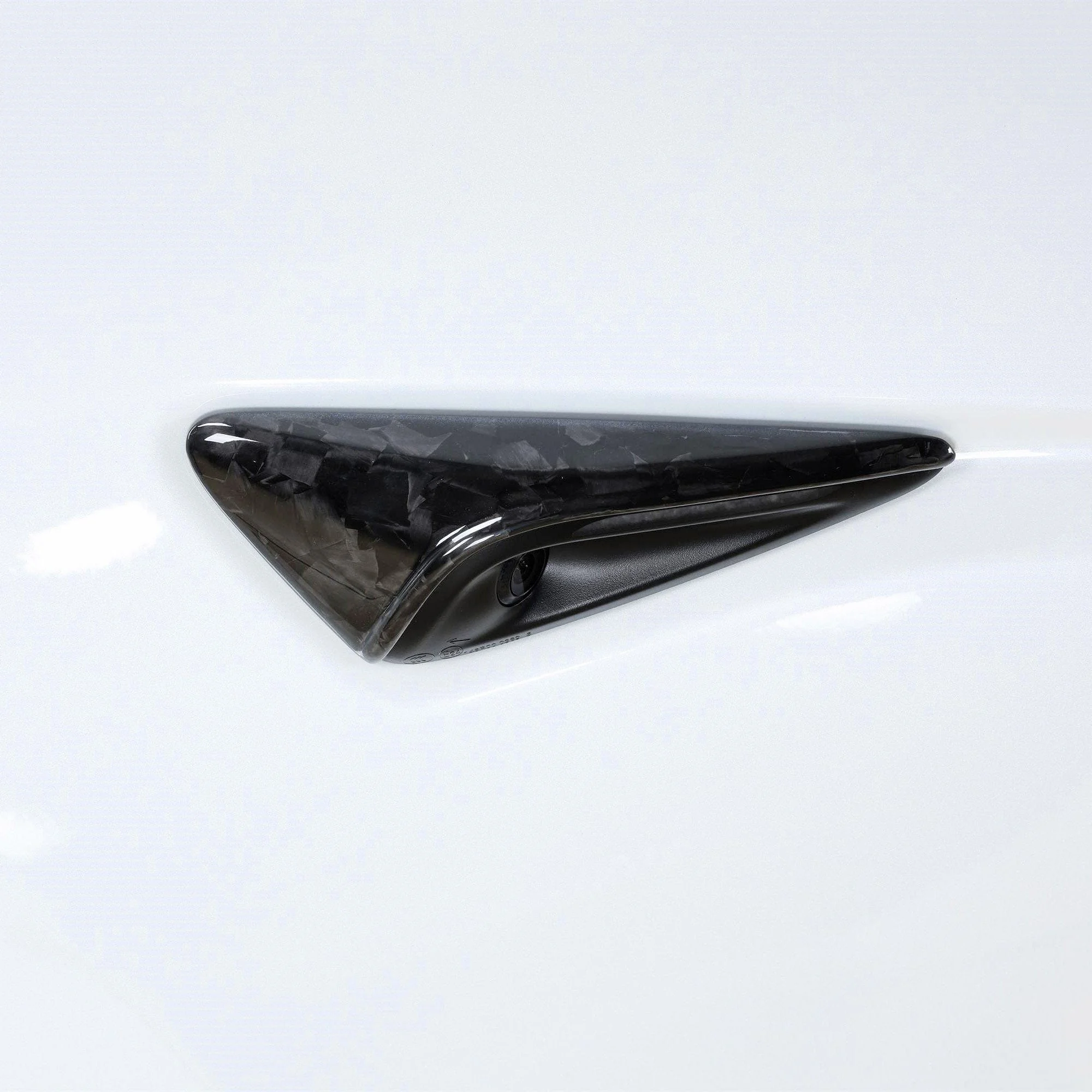 Real Molded Forged Carbon Fiber Side Marker Turn Signal Overlay Half Covers for Tesla Model Y Juniper